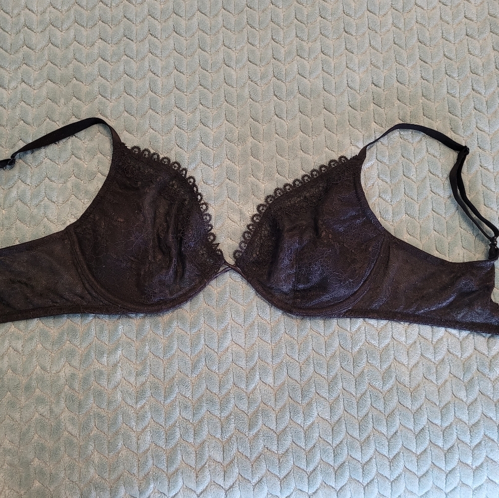 Victoria Secret Black Plunge Bra 36d NWOT